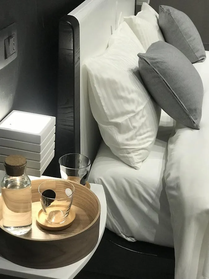 Parthenope Rooms 나폴리 게스트하우스
